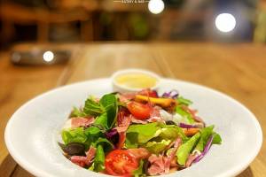 Cotton Tree Eatery & Bar